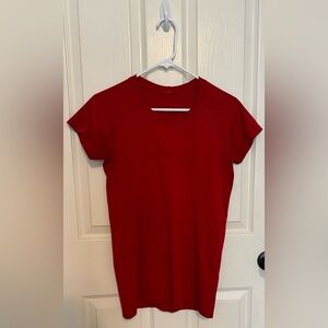 lululemon swiftly tech short sleeve- dark red